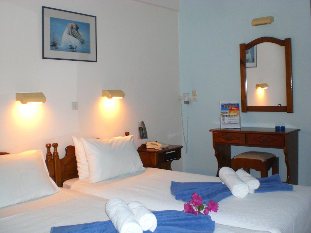 Standard Room photo 3