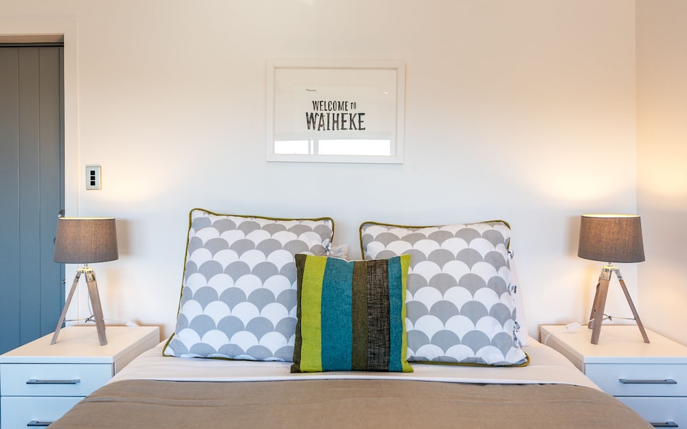 Deluxe Suite, 1 Bedroom, Sea View photo 3
