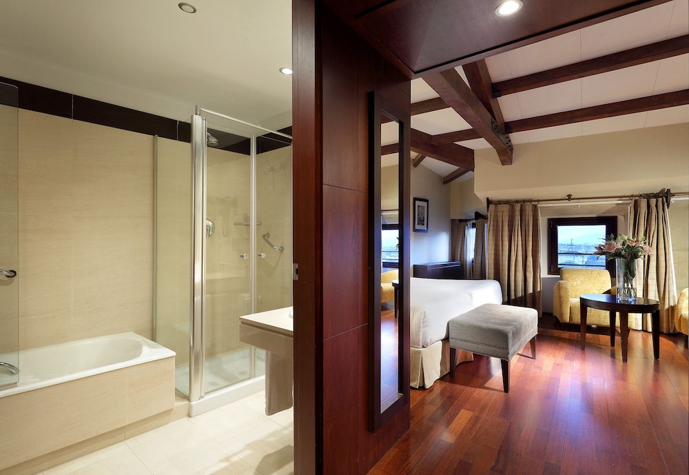 Superior Room - Photo 7