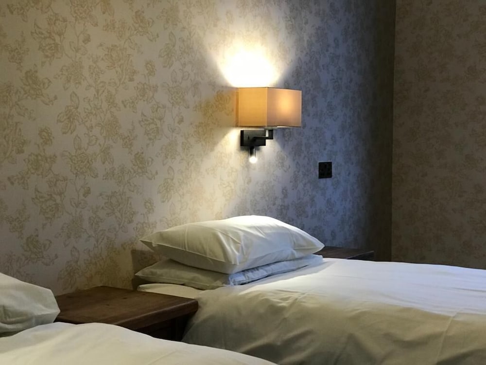 Double Or Twin Room, Ensuite photo 2