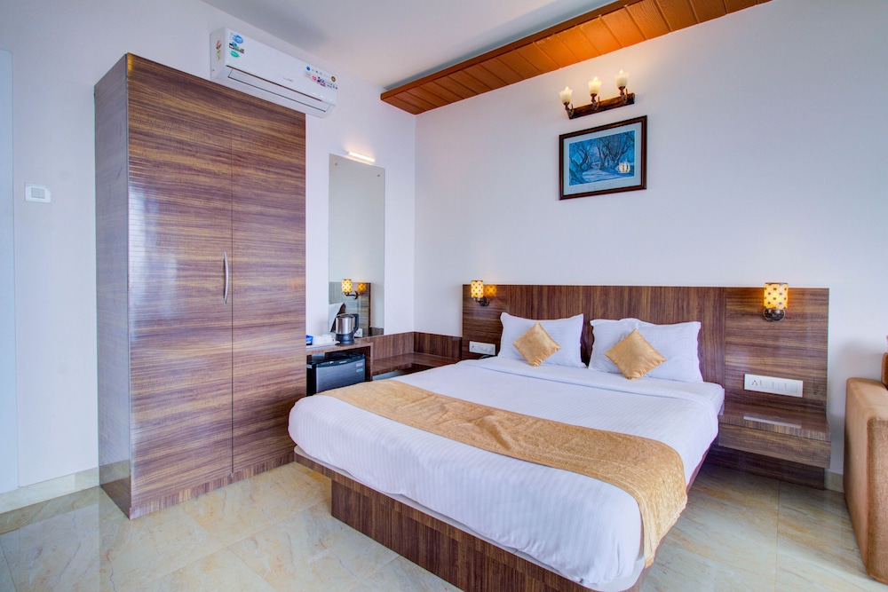 Premium A/C Room photo 1