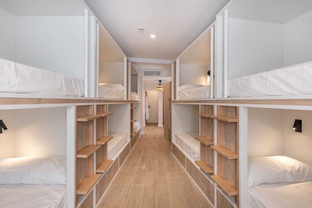 Room for 10 people with private bathroom