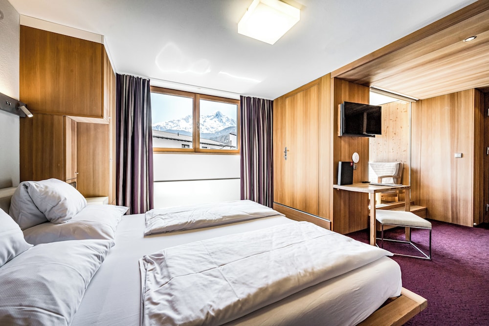 Deluxe Double Room, Balcony (Panorama)