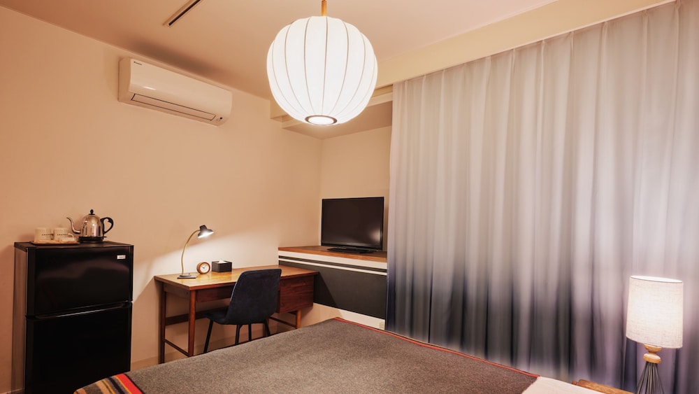[Private Bathroom] Double Room (140cm bed)