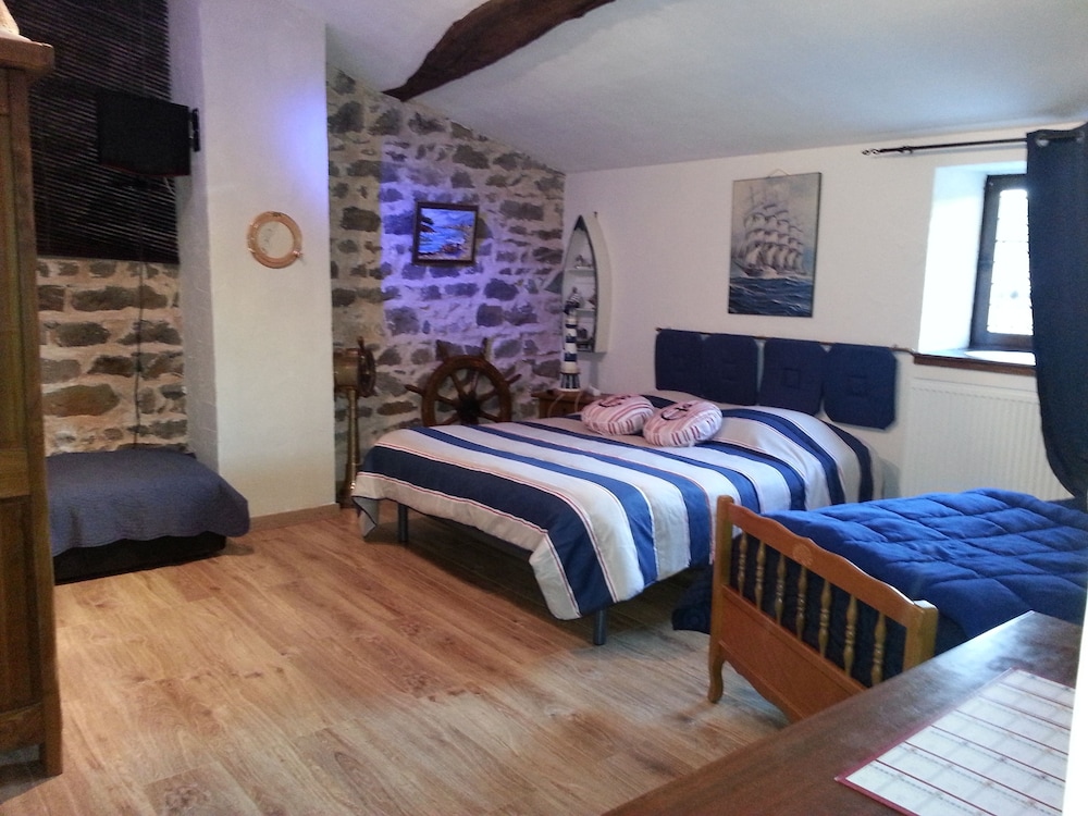 Quadruple Room (Marine) photo 3