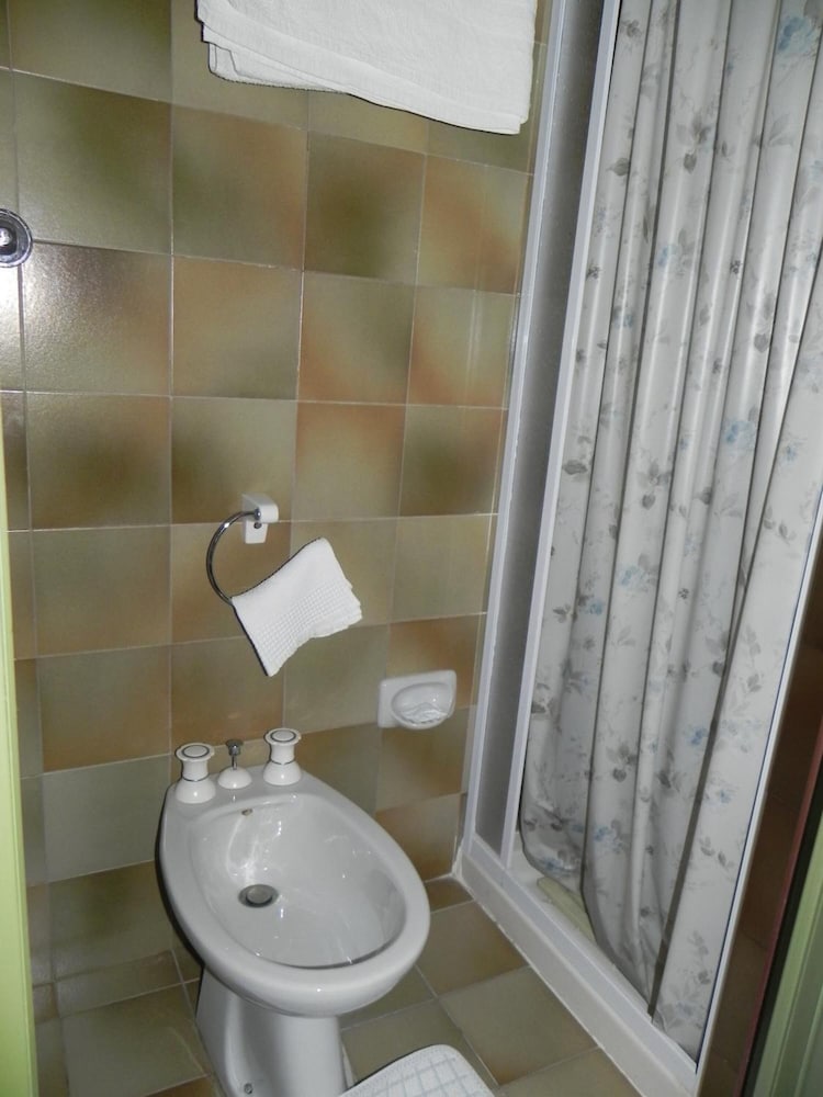 Standard Double Or Twin Room photo 2