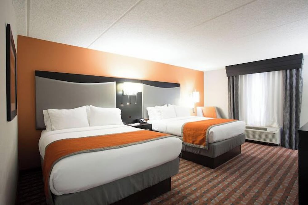 Standard Room, 2 Queen Beds (Communications, Accessible Tub) - Photo 1
