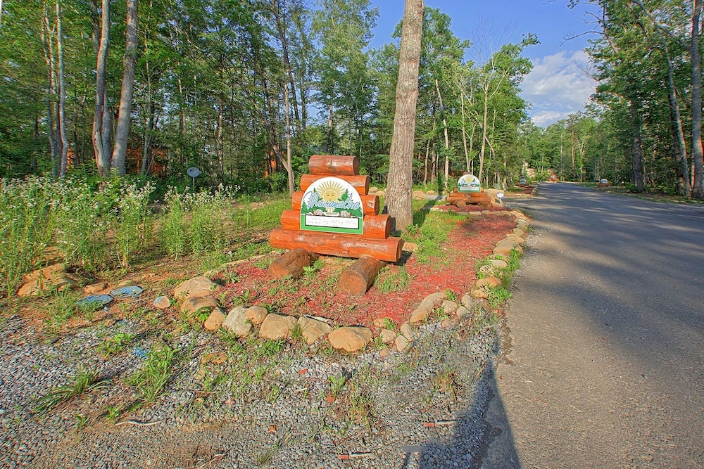 Cabin photo 2