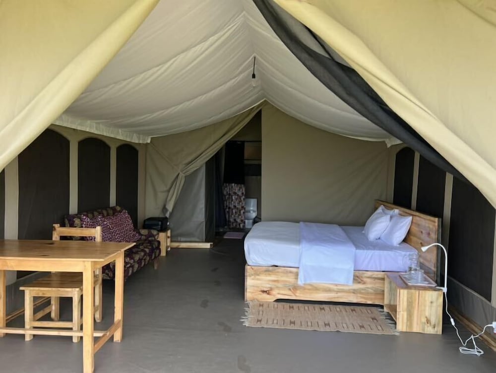 Luxury Tent photo 1