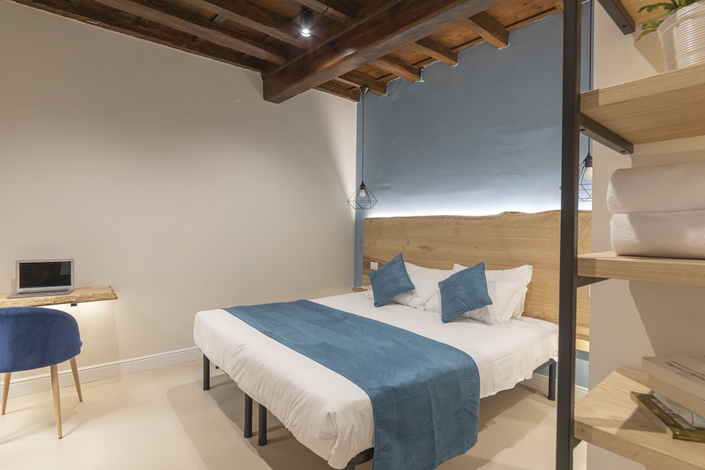 Superior Double or Twin Room photo 2
