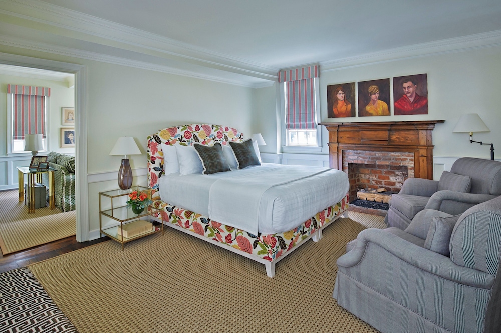 Suite, 1 King Bed (Hoyt House Deluxe Suite) photo 1