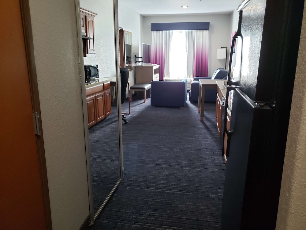 Available room