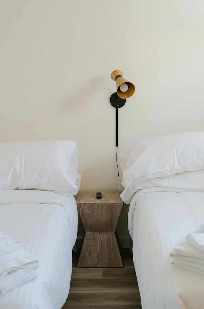 One Bedroom Suite photo 3