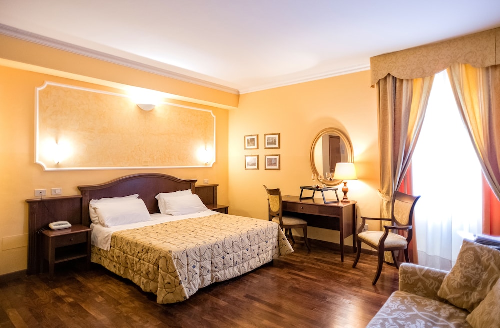 Quadruple Room photo 2