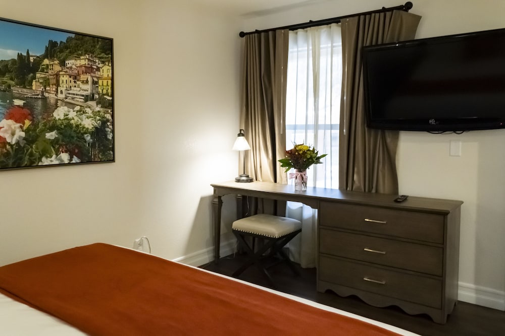 Deluxe Villa, 1 Bedroom - Photo 3