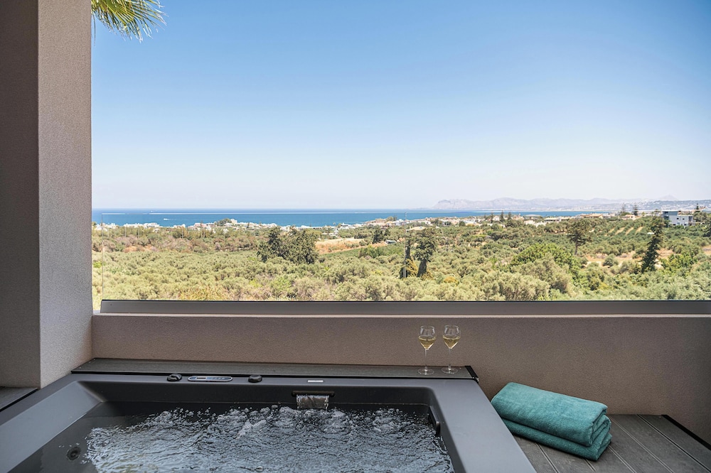 Suite, 2 Bedrooms, Hot Tub