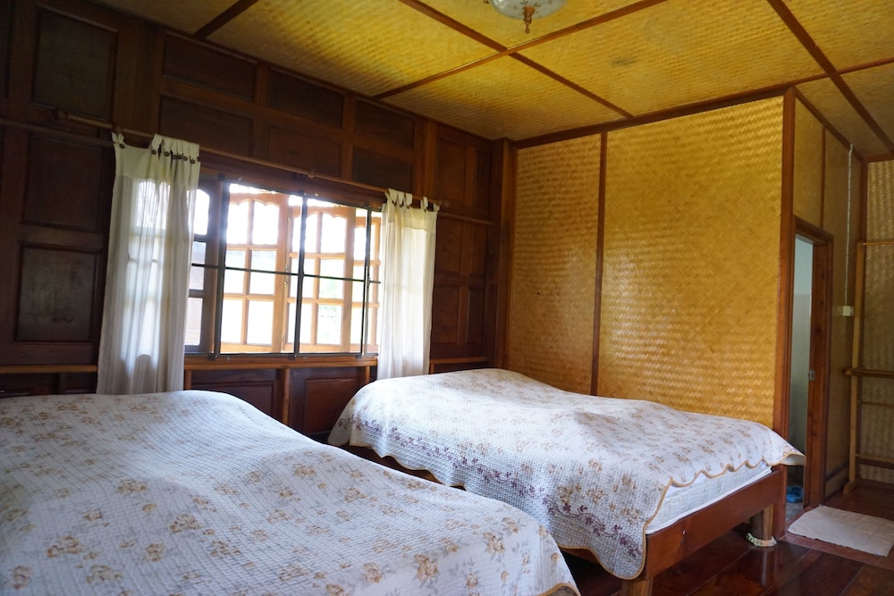 Standard Room photo 3