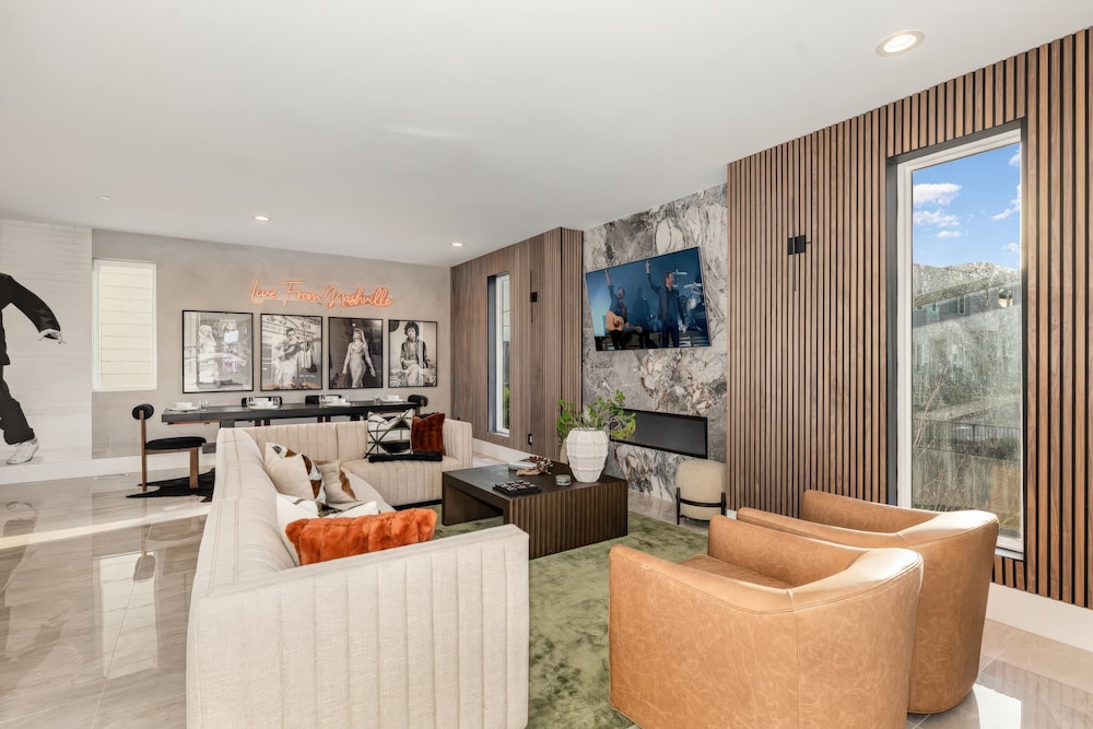 Elevator With Rooftop Hot Tub Pet-friendly Yard, Foto 10