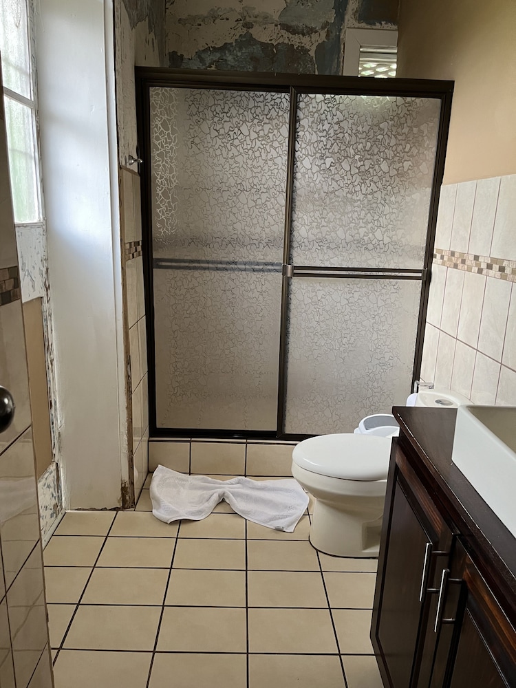 Standard Quadruple Room, Private Bathroom, Mountain View photo 2