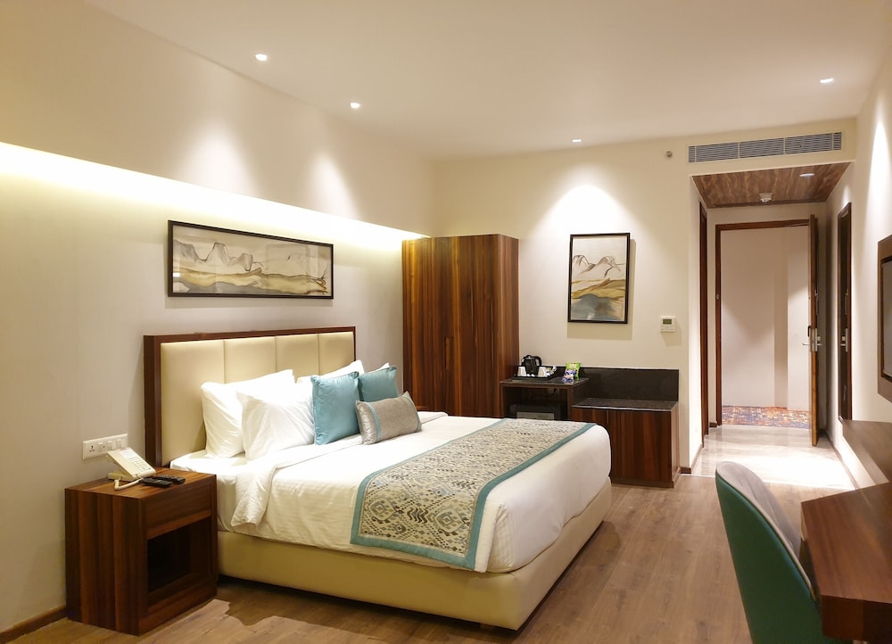 Deluxe Double Or Twin Room - Photo 5