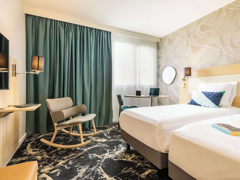 Superior Room, 2 Twin Beds, Park View - Photo 1