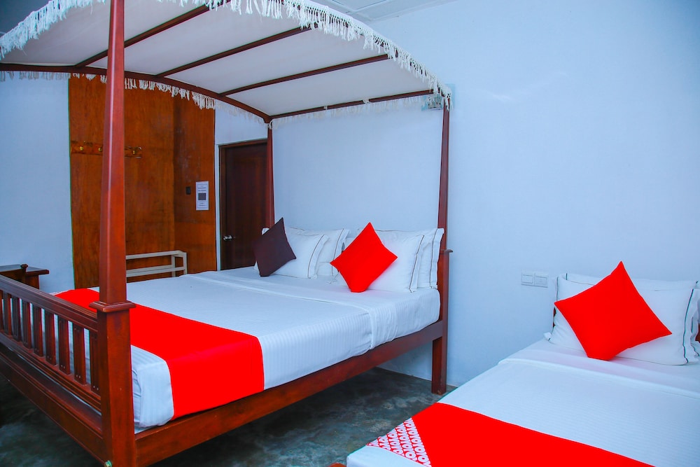 Deluxe Triple Room photo 3