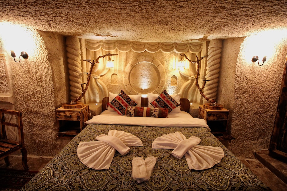 Honeymoon Room (Alesta) - Photo 5