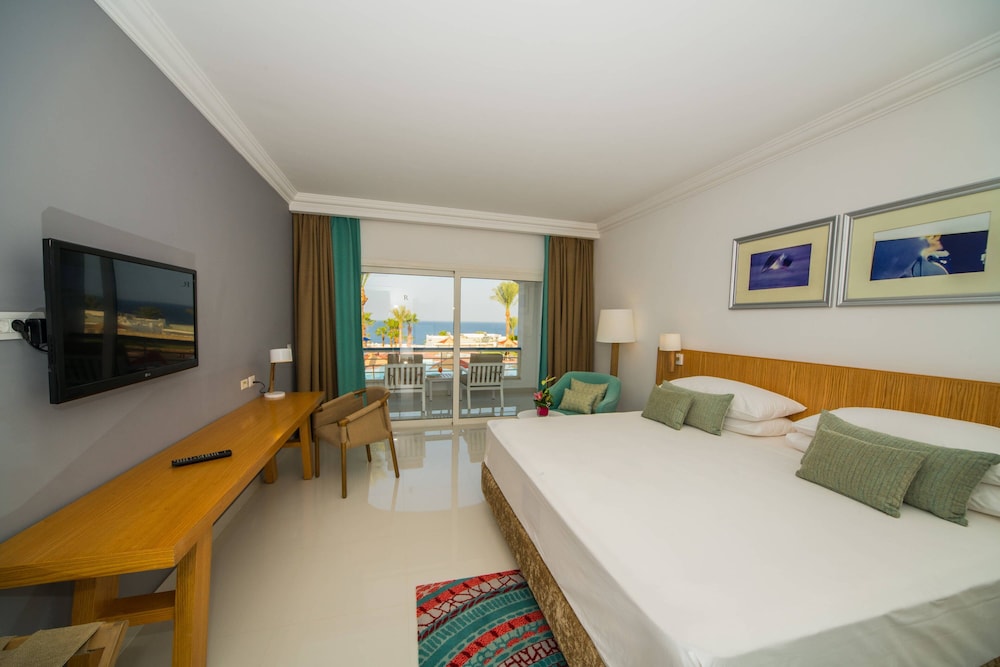 Premium Suite, 1 Bedroom, Garden View - Photo 4