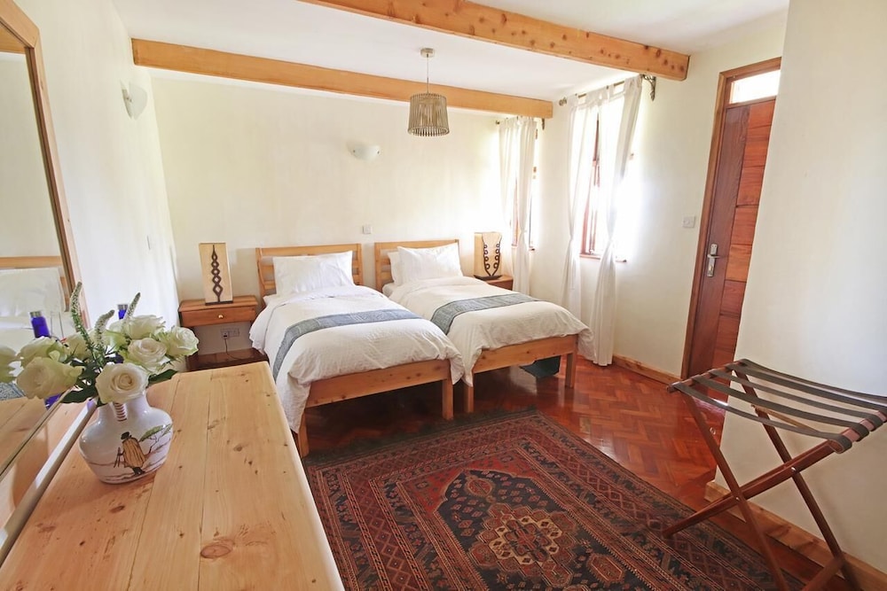 Self-catering Unit (Fuchsia) photo 3
