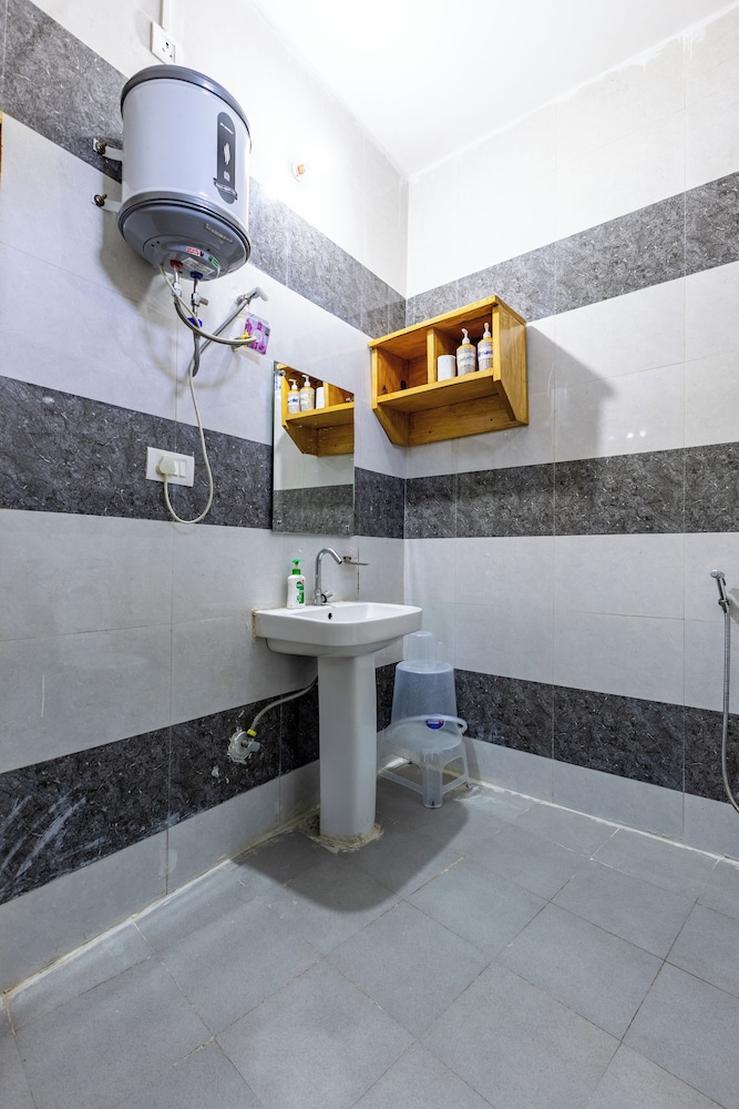 Premium Spacious Room with Terrace photo 3