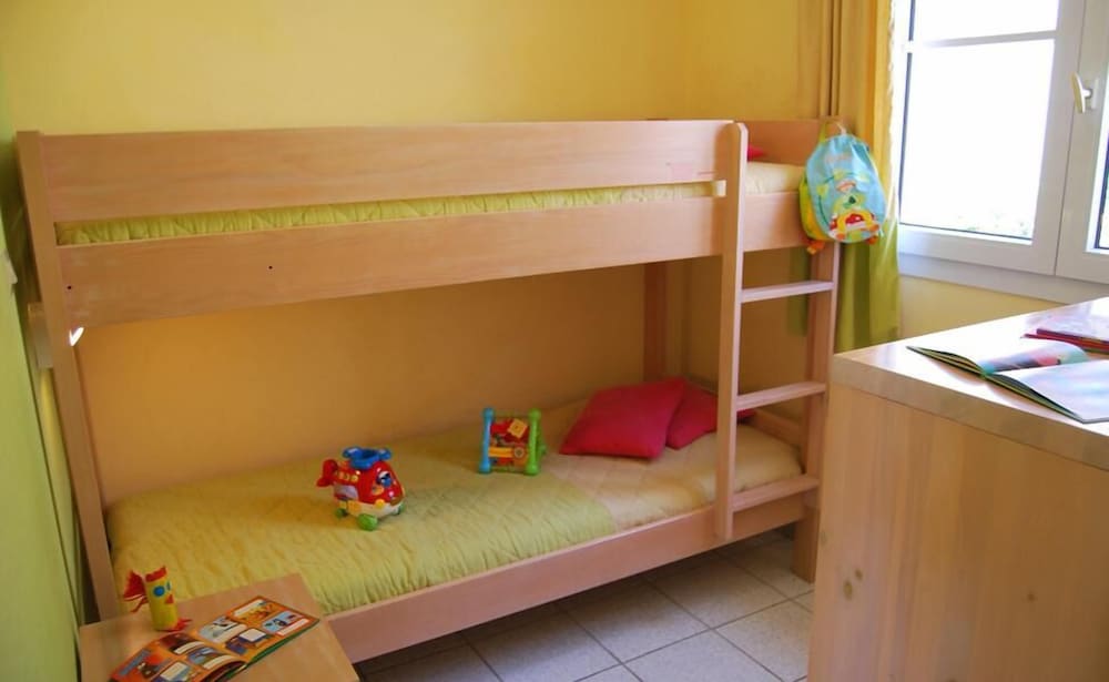 Apartment 3 bedrooms 8 persons photo 3