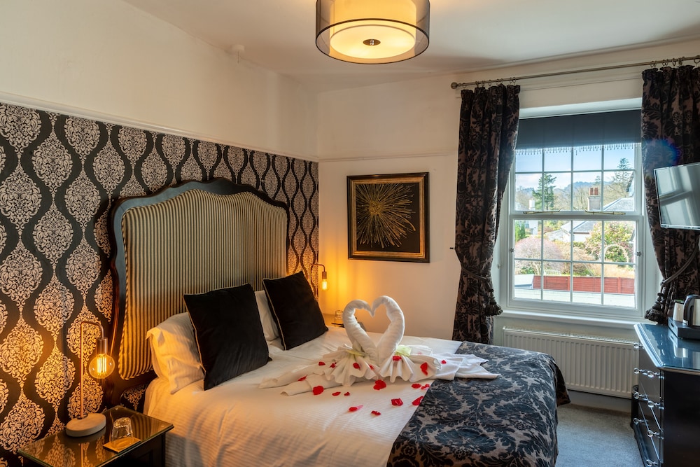 Standard Double Room (Room 4) - Photo 2