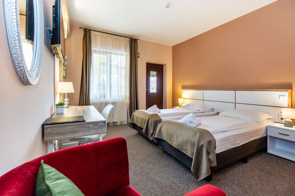 Standard Twin Room photo 1