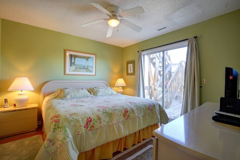 House, 2 Bedrooms