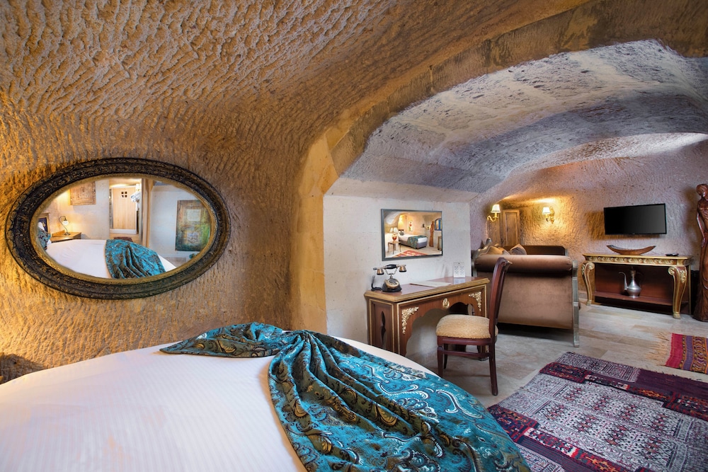 Family Cave Suite - Photo 2