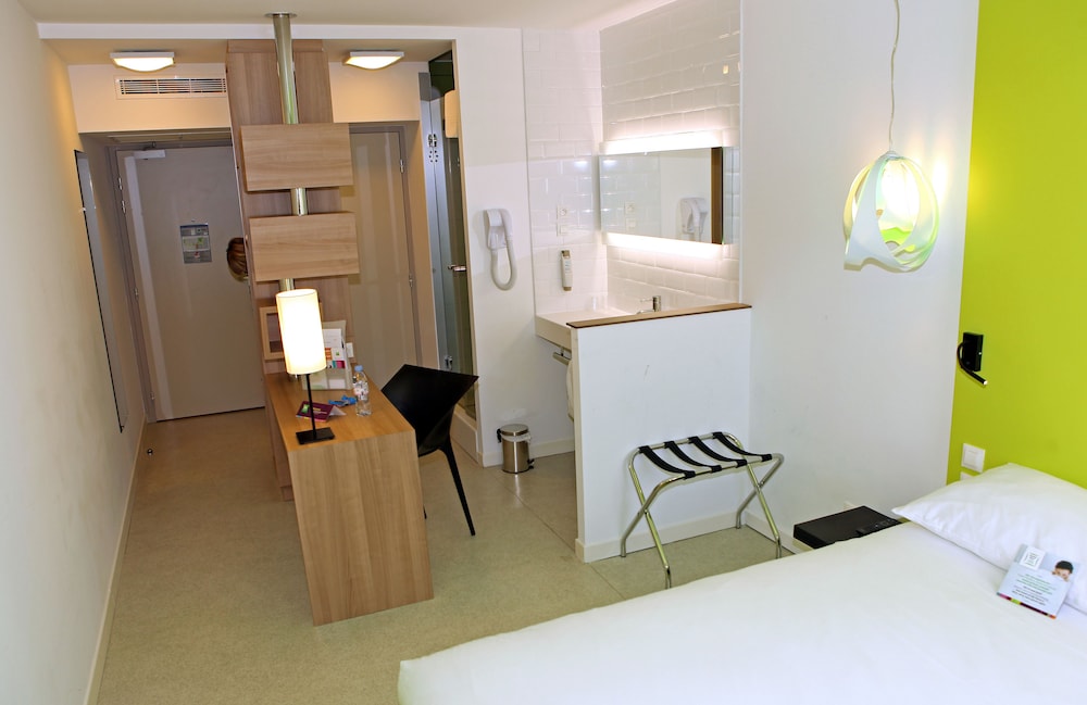 Standard Double Room, 1 Double Bed - Photo 2