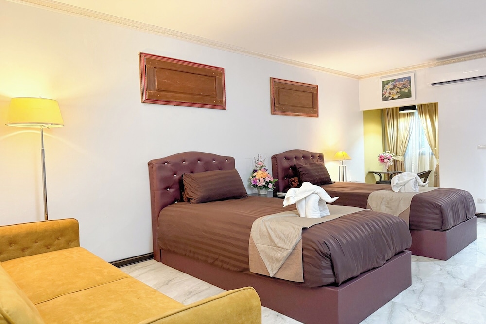 Superior Twin Room - Photo 1