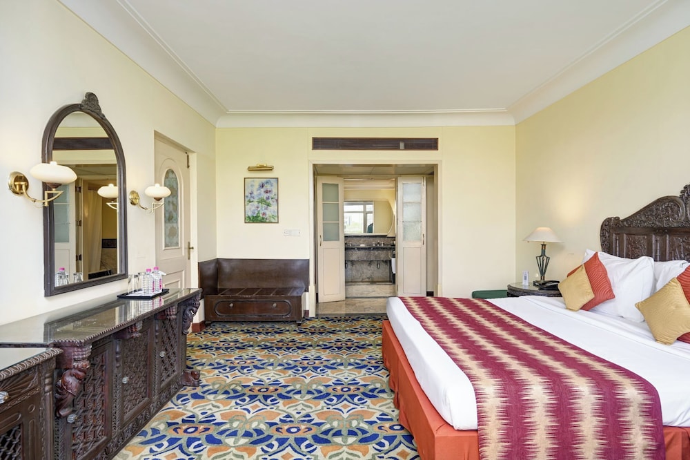 Presidential Studio Suite photo 1