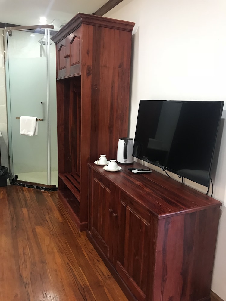 Deluxe Twin Room - Photo 29