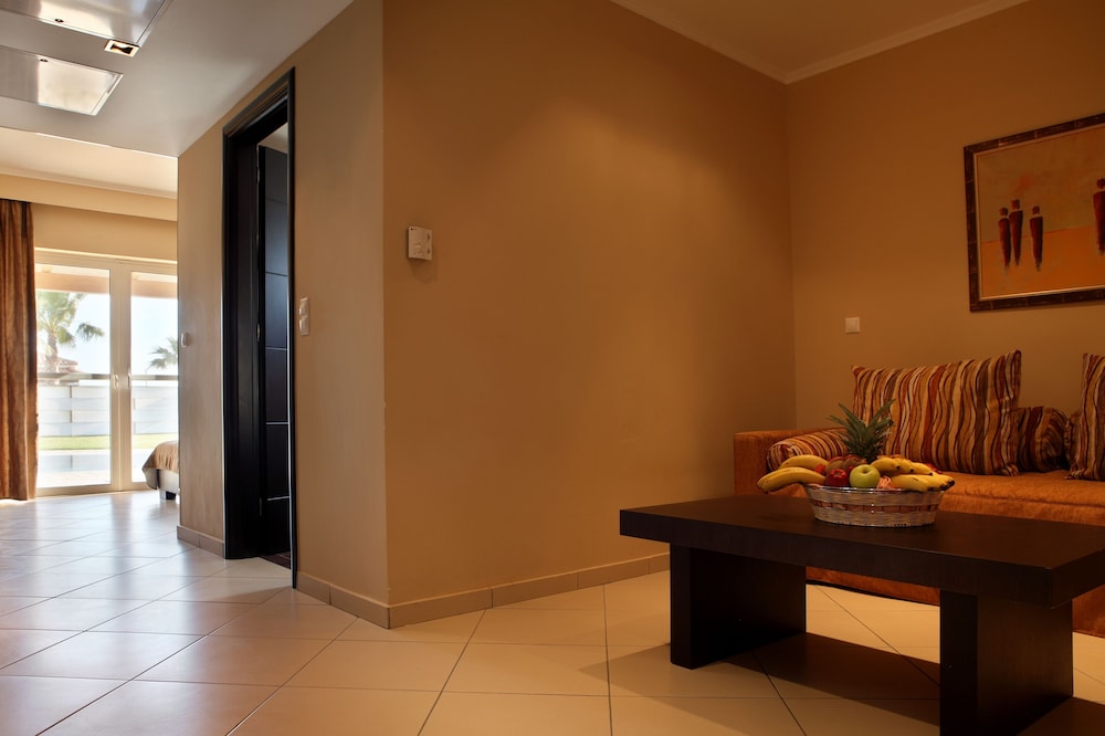 Family Bungalow, Pool Access