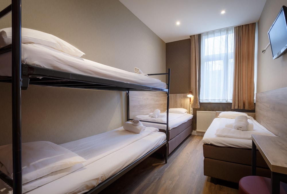 Quadruple Room photo 1