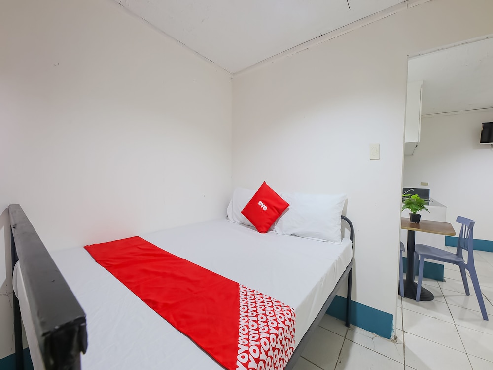 Standard Quadruple Room - Photo 6