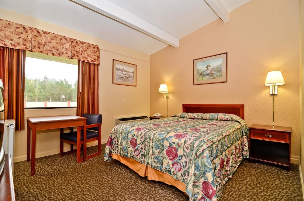 Room, 1 Queen Bed, Smoking