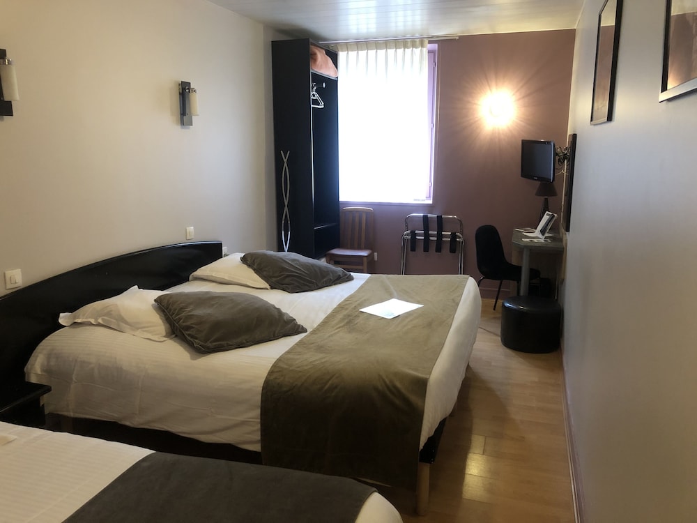 Room Queen Size - Photo 4