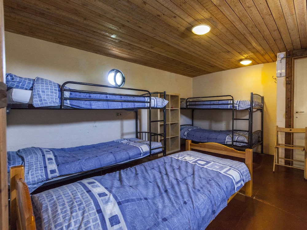 Classic Mobile Home, 5 Bedrooms photo 1