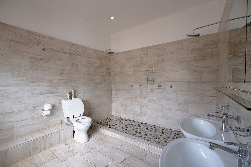 Superior Suite photo 2