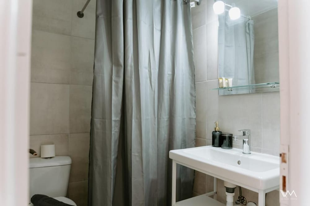 Standard Double or Twin Room photo 3