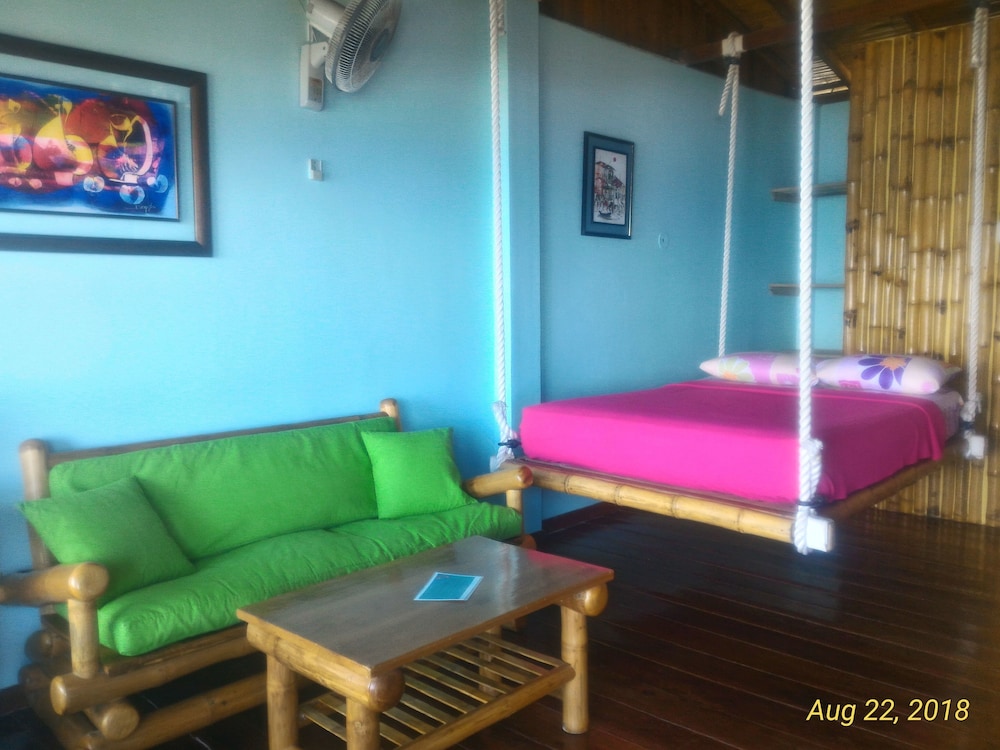 Junior Room, Mixed Dorm, Refrigerator & Microwave, Sea Facing photo 3
