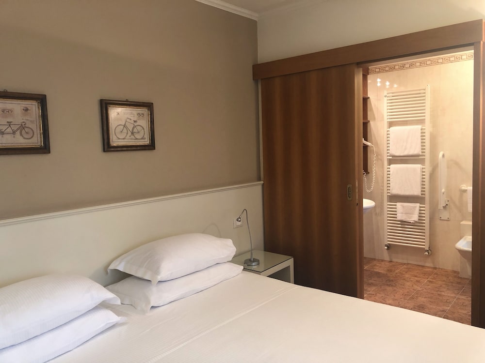 Comfort Room - Photo 7