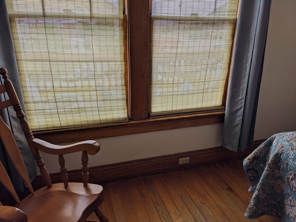 Shared Bath, King Bed, w/ View photo 2